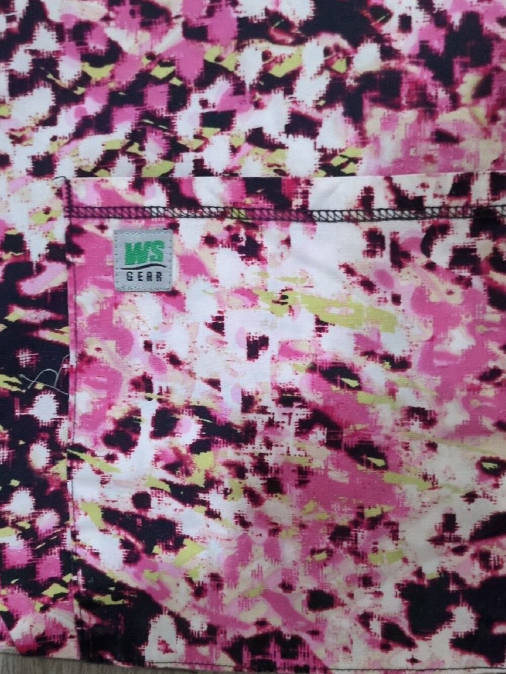 Women's Pink Patterned Scrub V-Neck Top - Picture 3 of 5